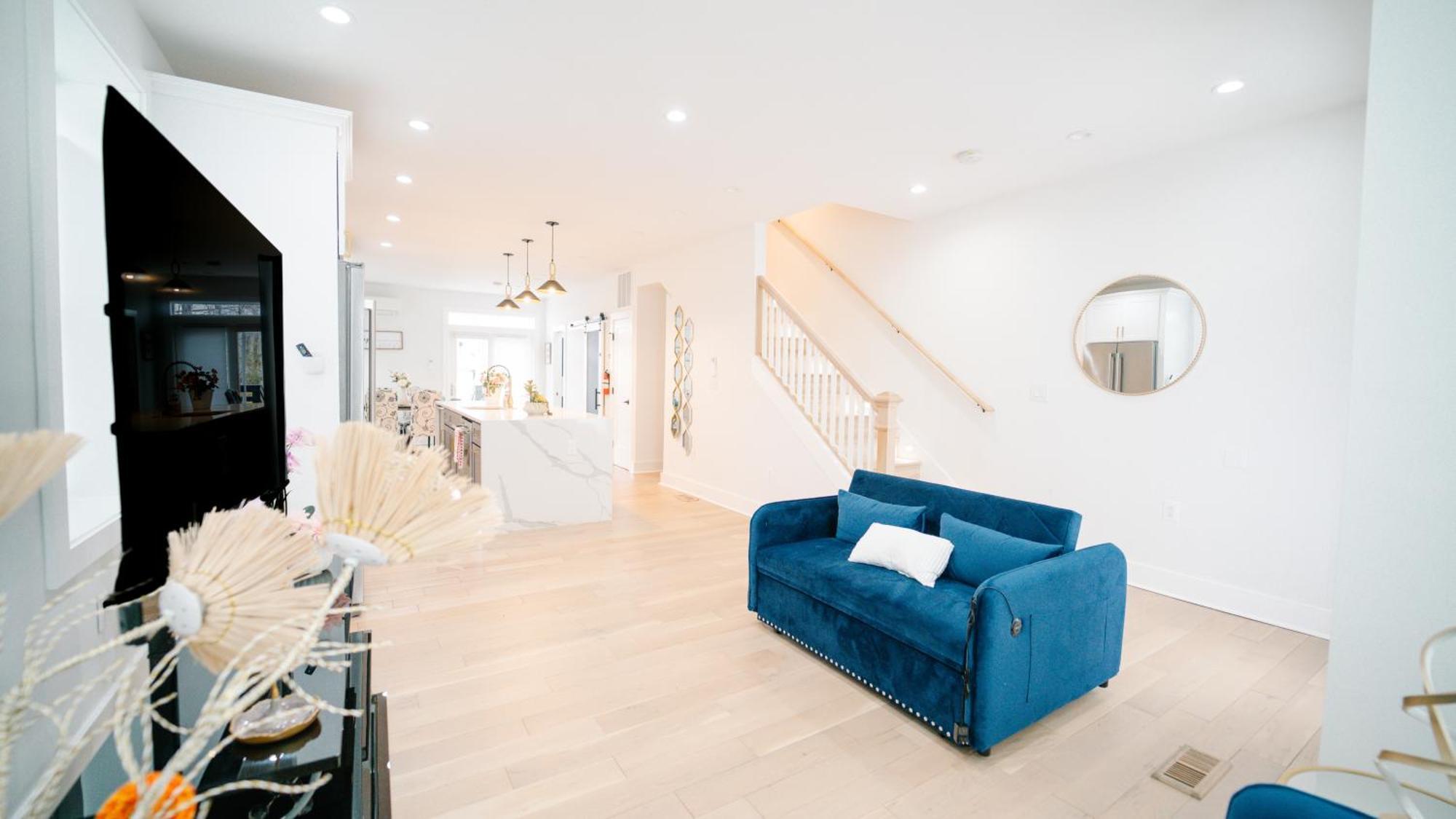 Modern 5br & 5ba Rooftop Deck & Private Parking Ferienhaus