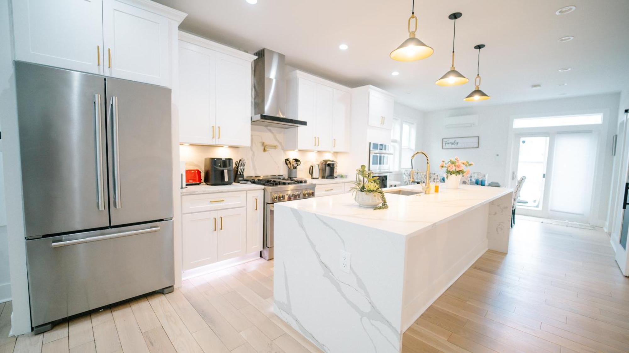Modern 5br & 5ba Rooftop Deck & Private Parking Ferienhaus Washington